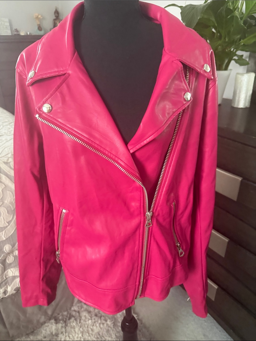 torrid Hot Pink Leather Moto Jacket - Picture 5 of 7